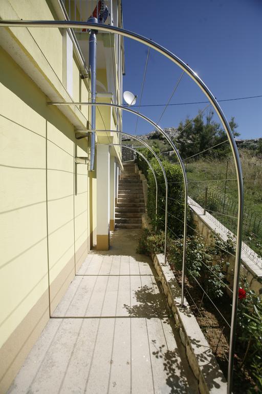 Apartments Roza Miškovići エクステリア 写真