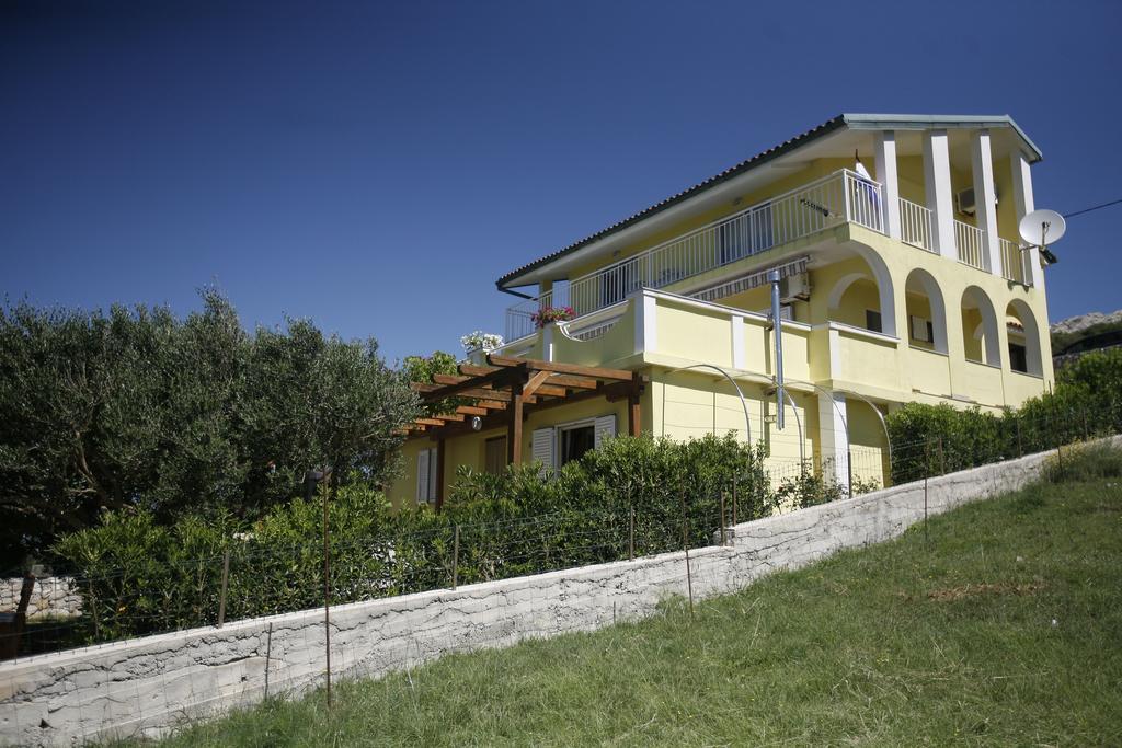 Apartments Roza Miškovići エクステリア 写真