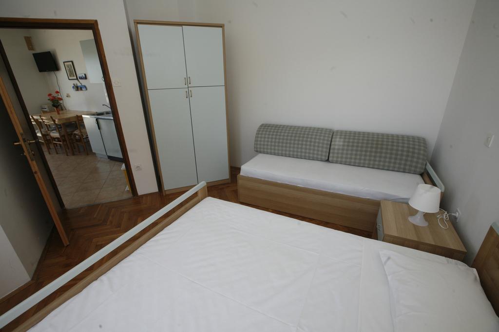 Apartments Roza Miškovići エクステリア 写真