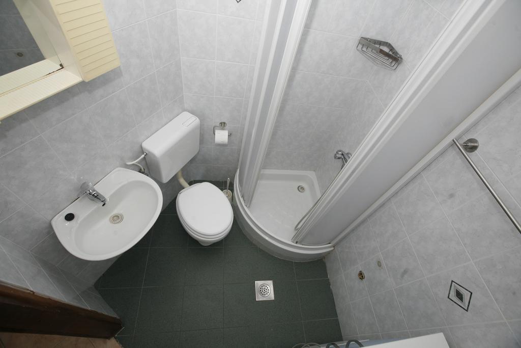 Apartments Roza Miškovići エクステリア 写真