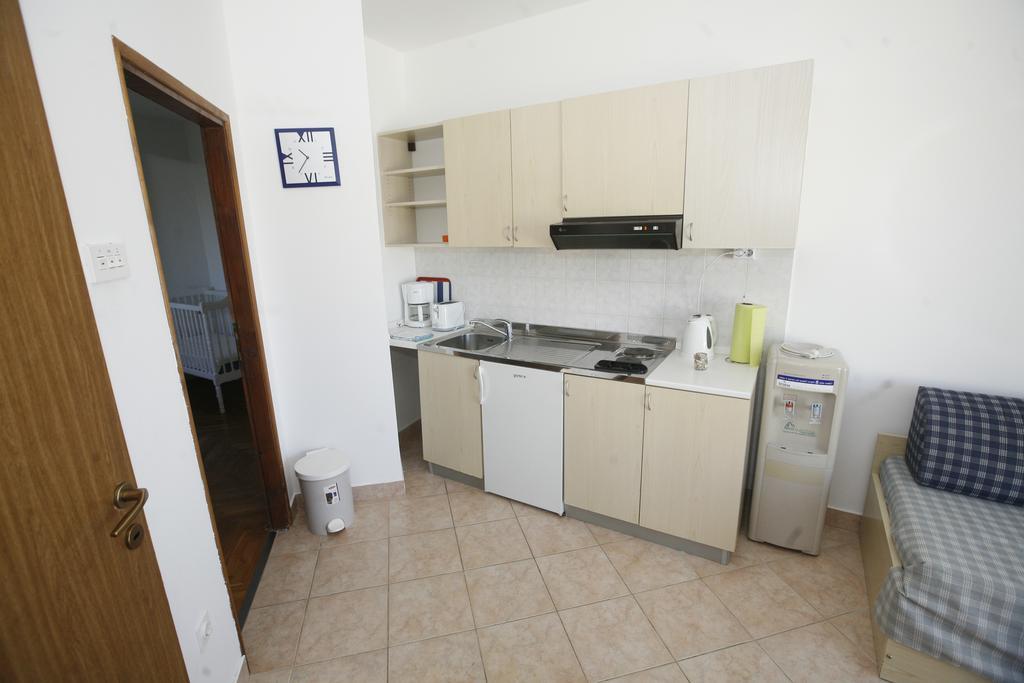 Apartments Roza Miškovići エクステリア 写真