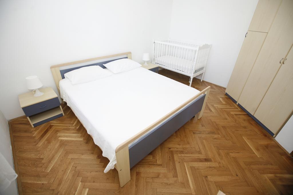 Apartments Roza Miškovići エクステリア 写真
