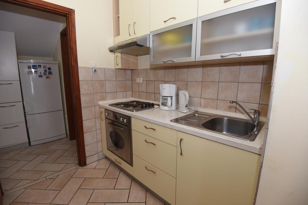 Apartments Roza Miškovići エクステリア 写真