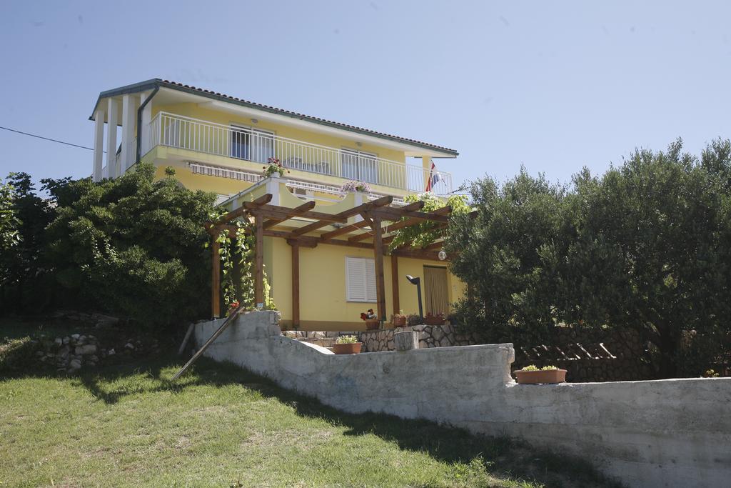 Apartments Roza Miškovići エクステリア 写真